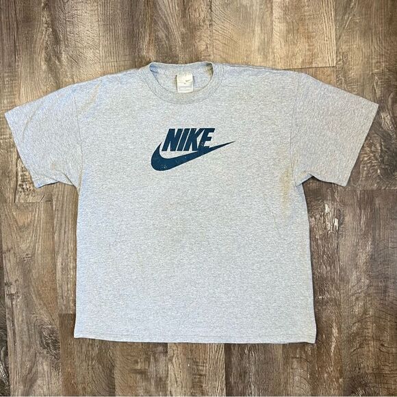 Vintage Nike Shirt  - Picture 1 of 6